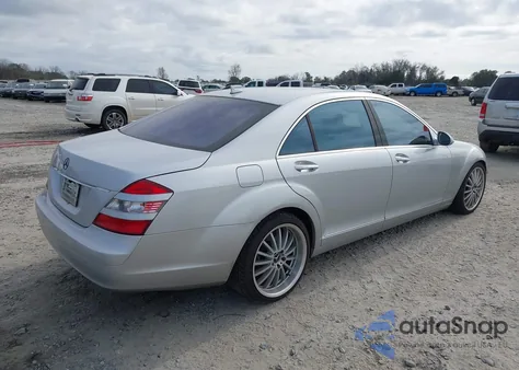2008 Mercedes-Benz S 550 from USA, damaged, VIN WDDNG71X68A218512